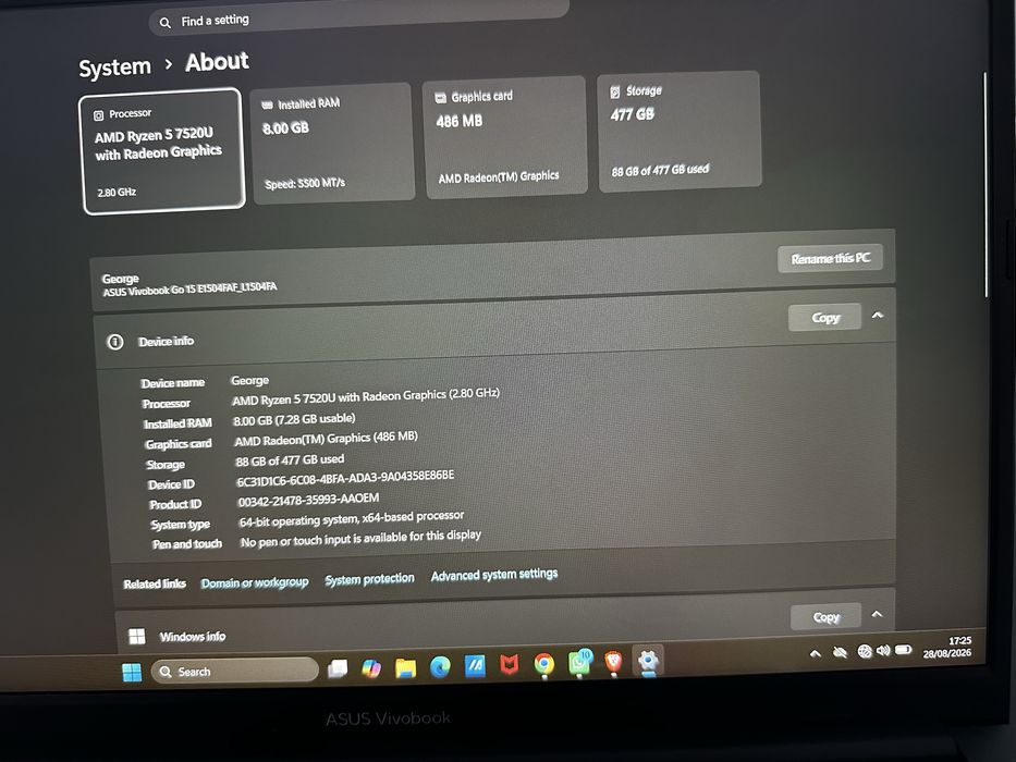 Asus Vivobook GO 15 / Tastatura iluminata / Garantie ianuarie 2027