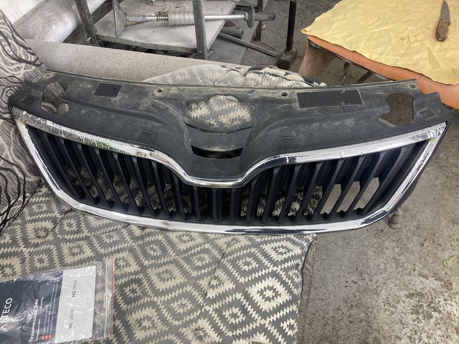 Решетка радиатор