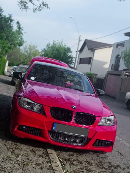 BMW E90 320D xDrive • 2011