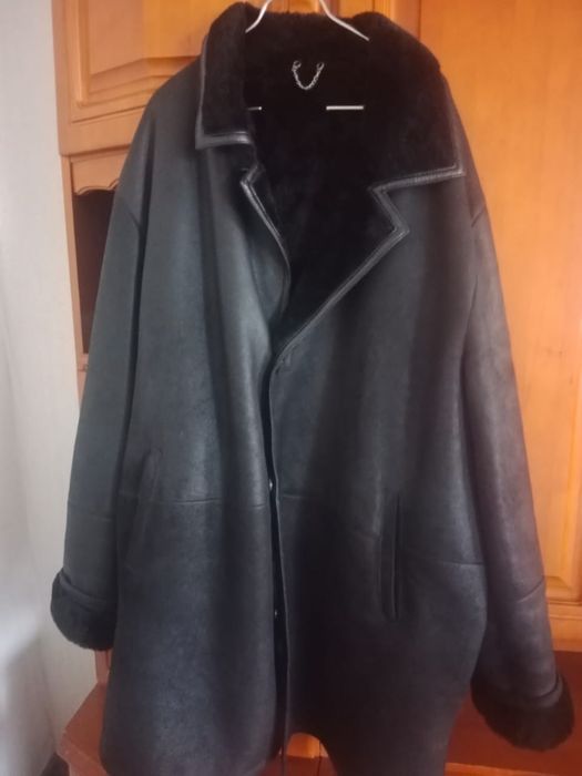 Срочно продам новую одежду