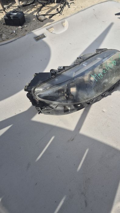 Оригинален Десен Фар за Мазда 6 2004- 2008г