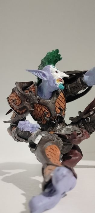 Чисто нови фигурки