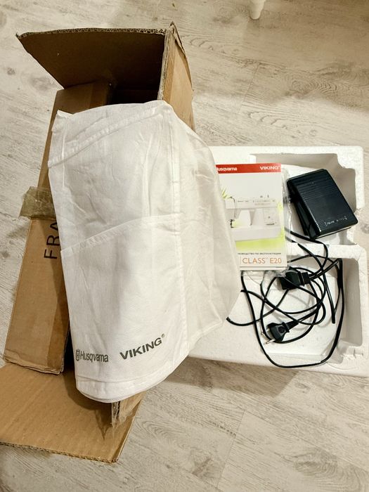 Швейная машинка Husqvarna Viking E20