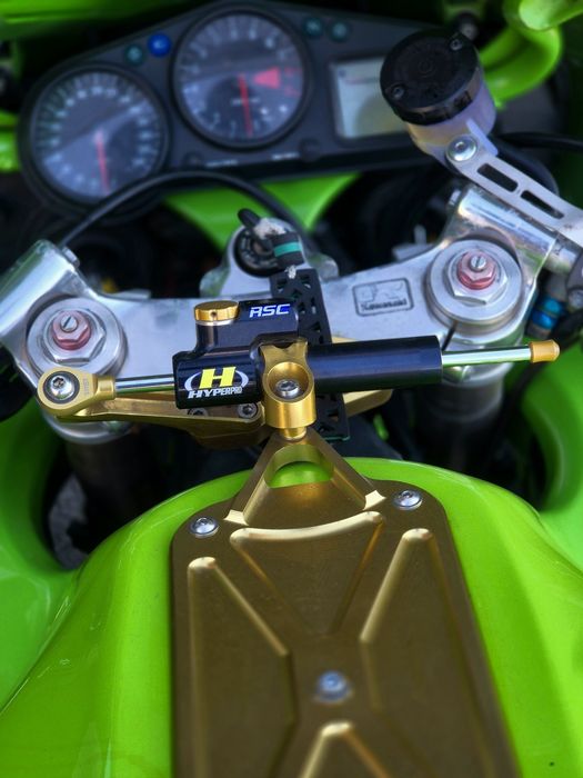 Kawasaki ZX12-R ediția 2000 Nelimitat