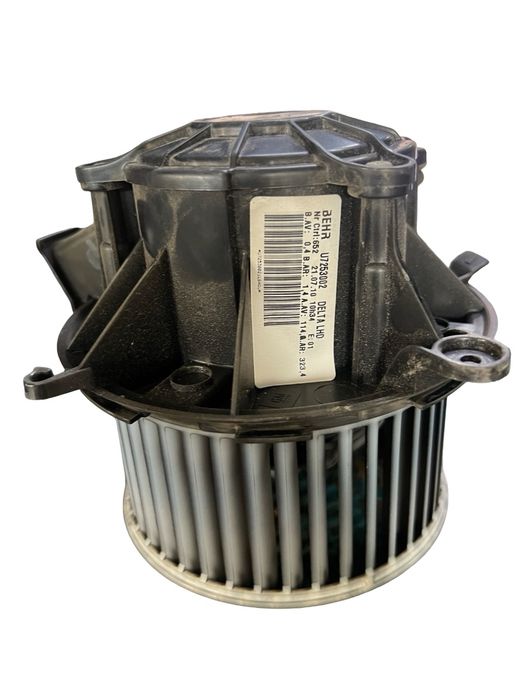Ventilator Aeroterma Opel Astra J P10 2009 - 2015 7253002