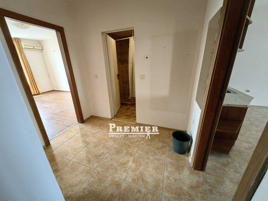 Продава се Тристаен апартамент в Ахелой - 100 кв.м за 999 €/кв.м - Снимка #5