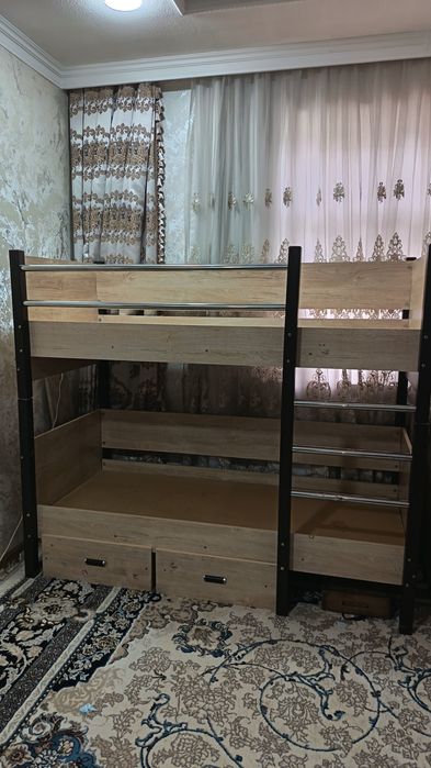 Кровати сотилади холати яхши