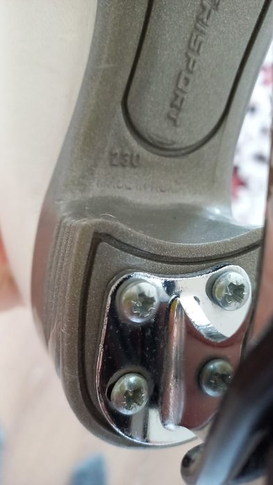 Продаются детские фигурные коньки