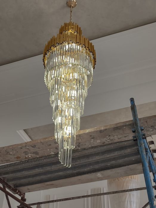 Electrician cu experiență