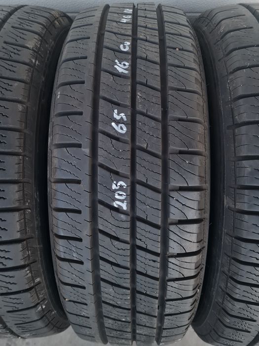 Всесезонни гуми за Бус 4 броя GOODYEAR  Vector 205 65 R16C дот 4618