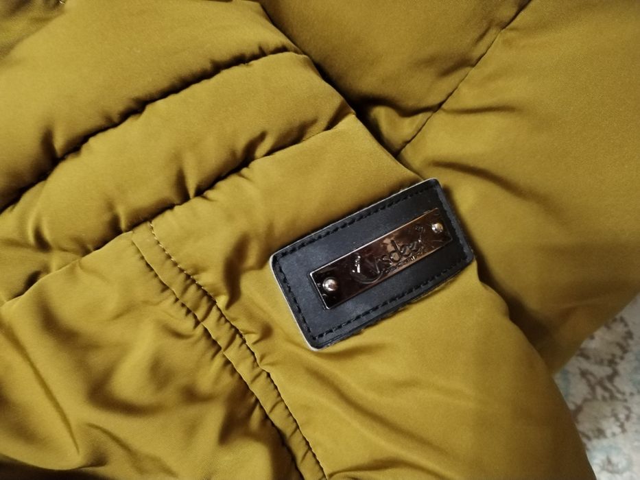 Продам куртку зимняя. 48.50