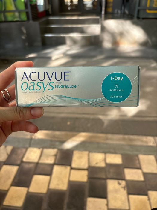 Контактные линзы ACUVUE OASYS 1-Day.