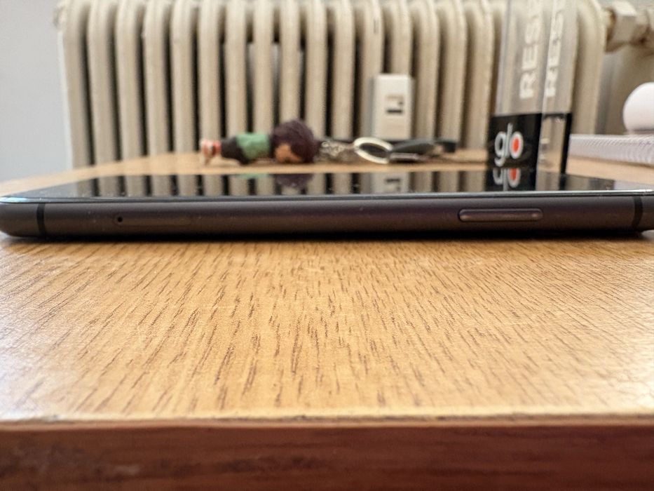 iPhone 11 (Много добро състояние)
