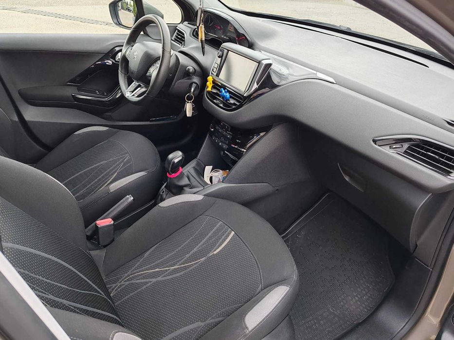 Vand Peugeot 208