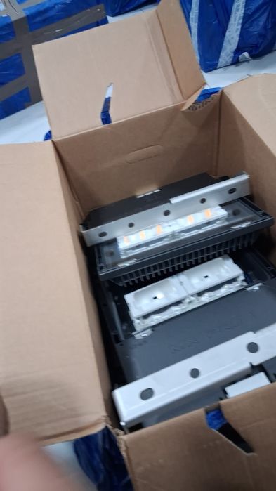 Proiector  led pt exterior si suprafete mai mari