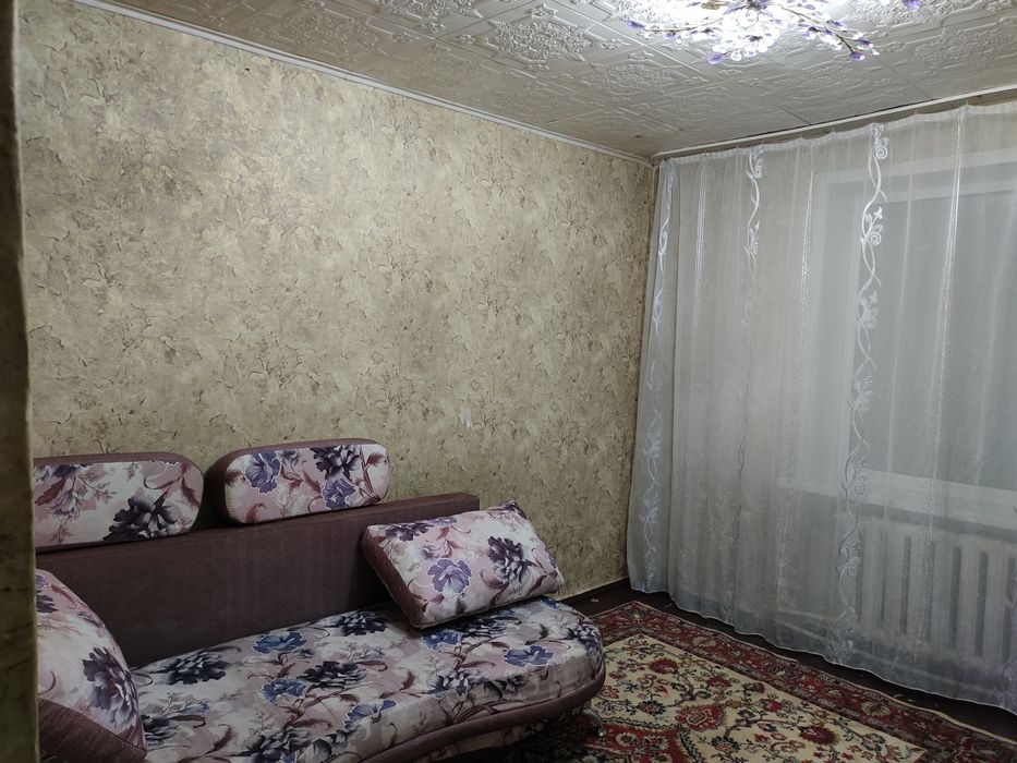 Продам 2 х ком квартиру