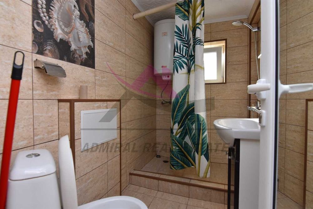 Дава се под наем Тристаен апартамент в Варна, Център - 70 кв.м за 600 € - Снимка #4