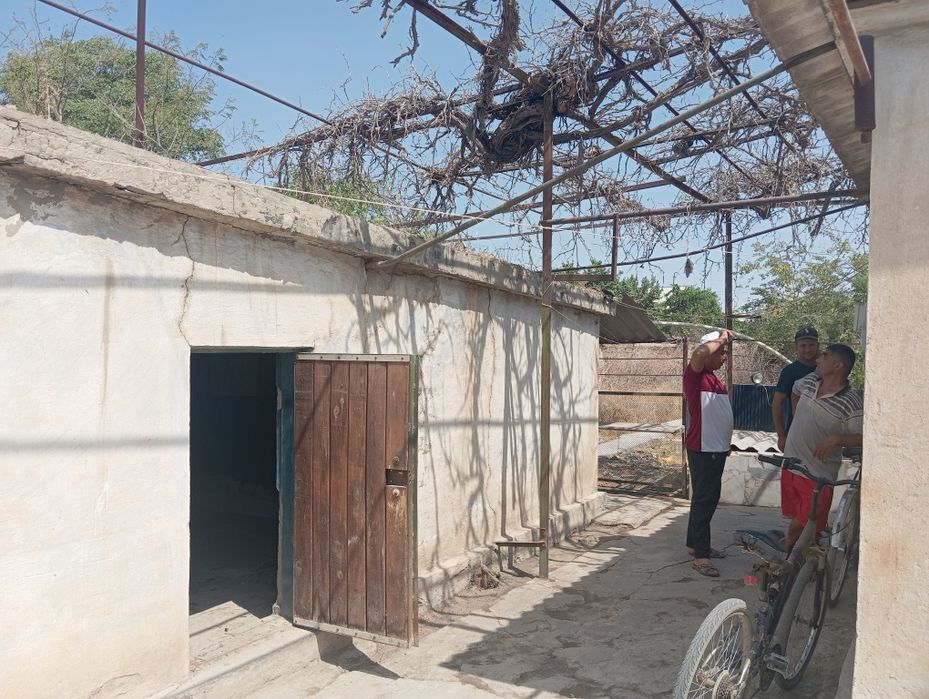 Навоий шахар Уражайная Центральная кучаси 69 хонадон сотилади