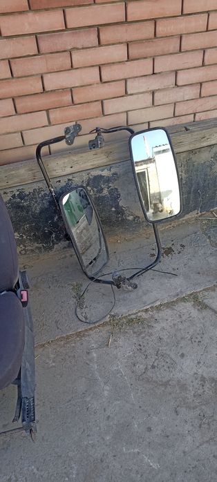 Продам боковые зеркала