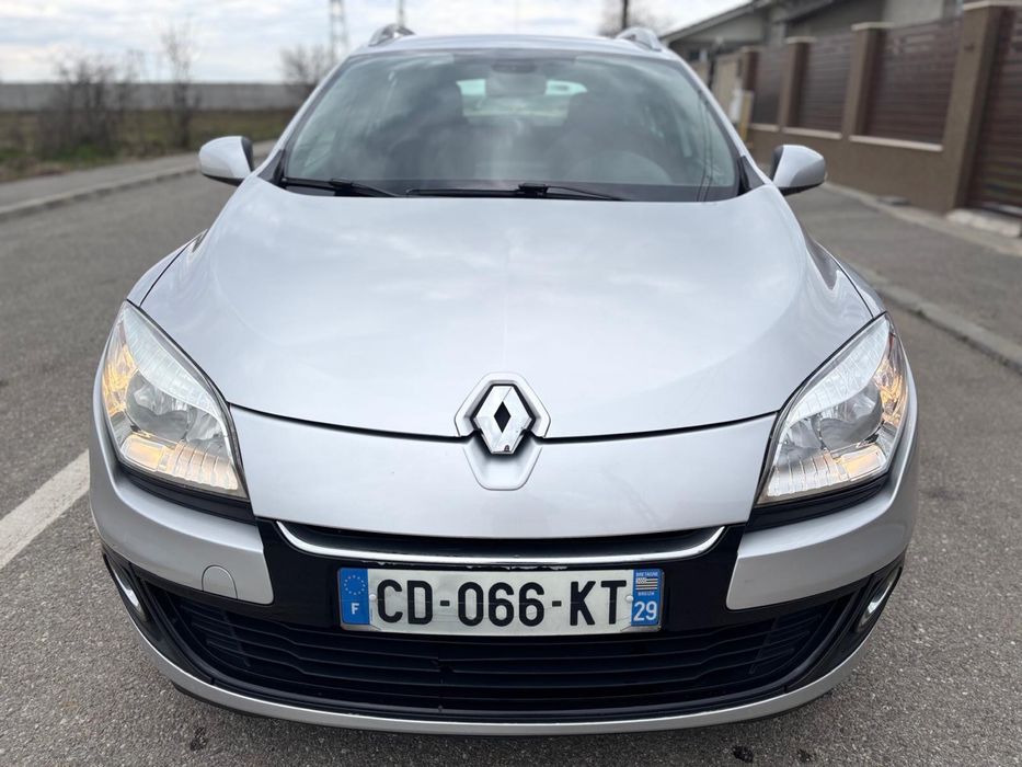 Vand megan 3 // 1,5dci // 2012 // 3200€