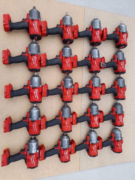 Mașina de impact milwaukee m18 onefhiwf12