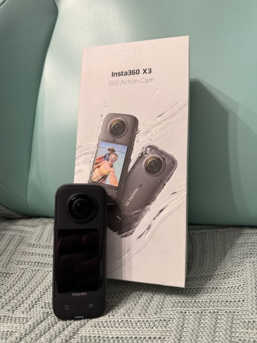 Экшн-камера Insta360 X3