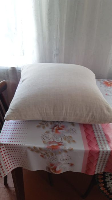 Продам перьевые подушки