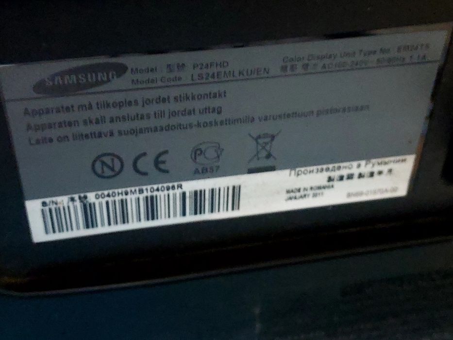 TV Samsung P24FHD