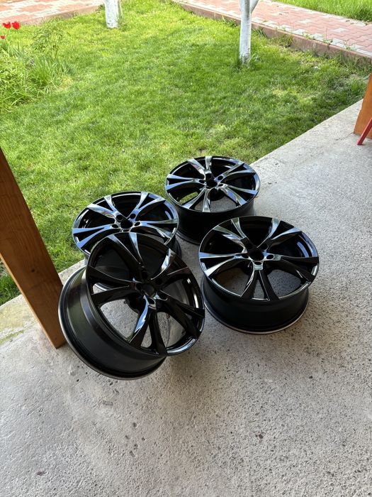 Jante 5x108 Negre  R18 Ford Volvo Kuga Mondeo Peugeot C SMax XC60 XC90