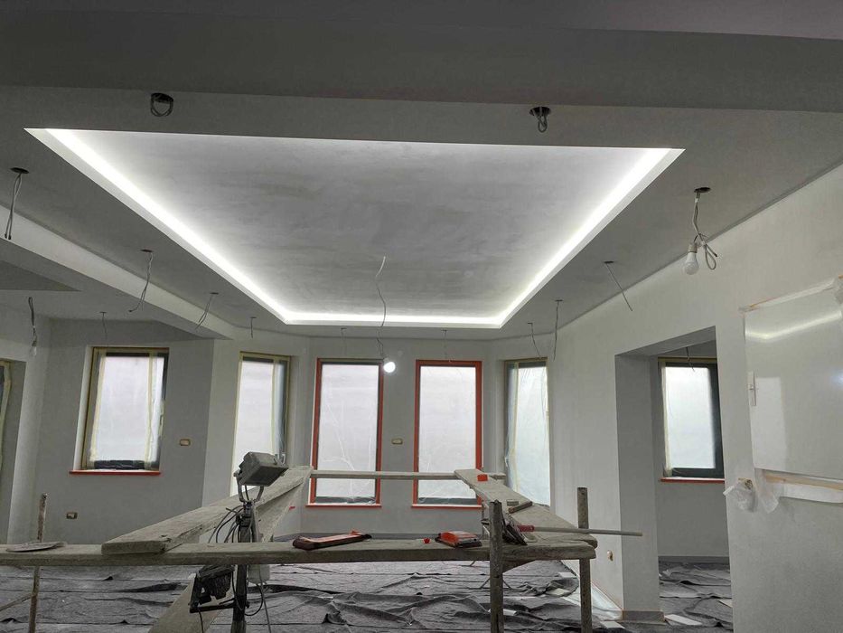 Închiriere pompă profesională de zugrăvit airless Graco GX 21