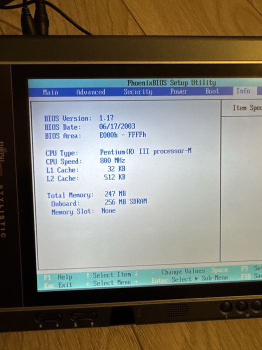 Tableta veche Fujitsu siemens , anii 2000
