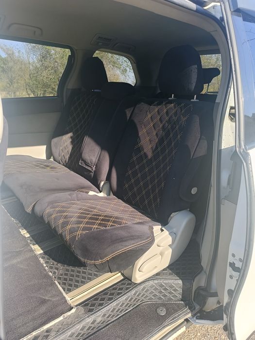 Продам Toyota estima