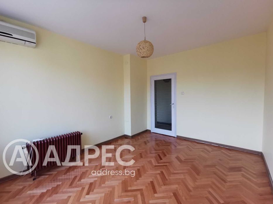 Дава се под наем Тристаен апартамент в Русе, Широк център - 70 кв.м за 280.5 € - Снимка #5