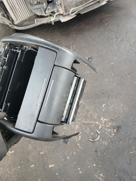 Ауди а3 8л части конзола