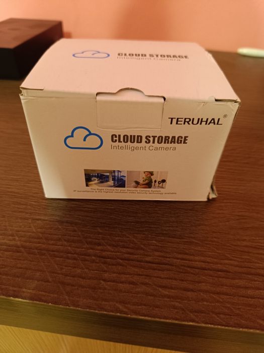 Cameră video,cu card de memorie de 32 GB,inclus