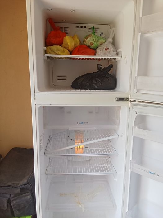 Продам холодильник