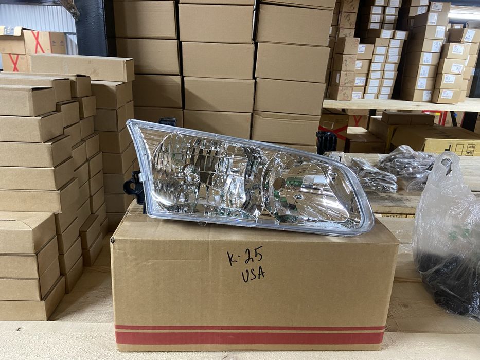 Фары Toyota Camry 25 (USA)