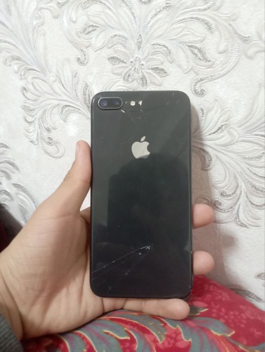 Srochna iphone 8 plus sotiladi arzonga