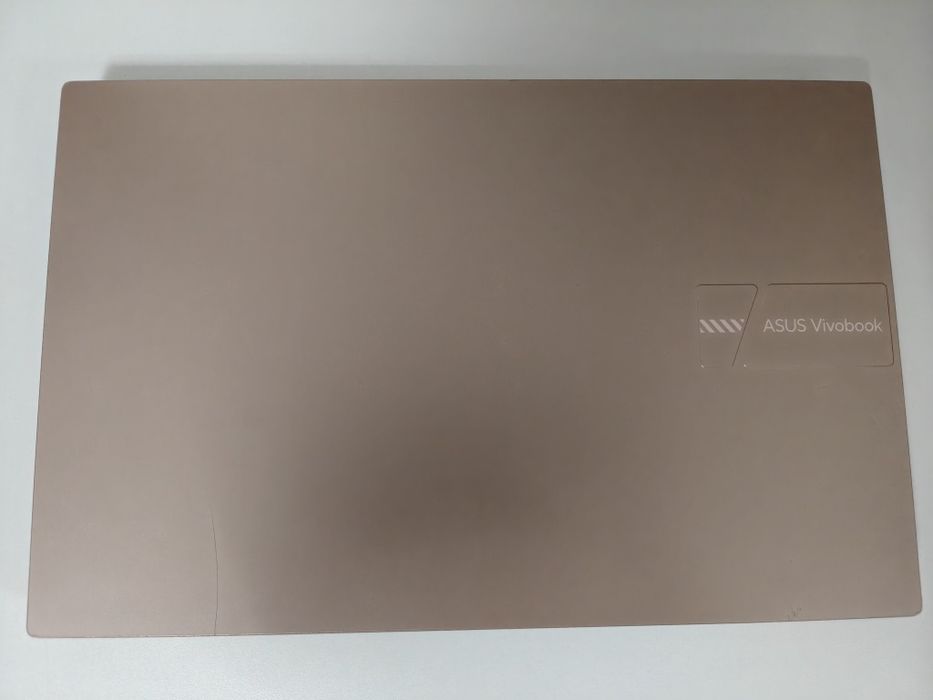 Ноутбук Asus i3 1215U/8/512SSD