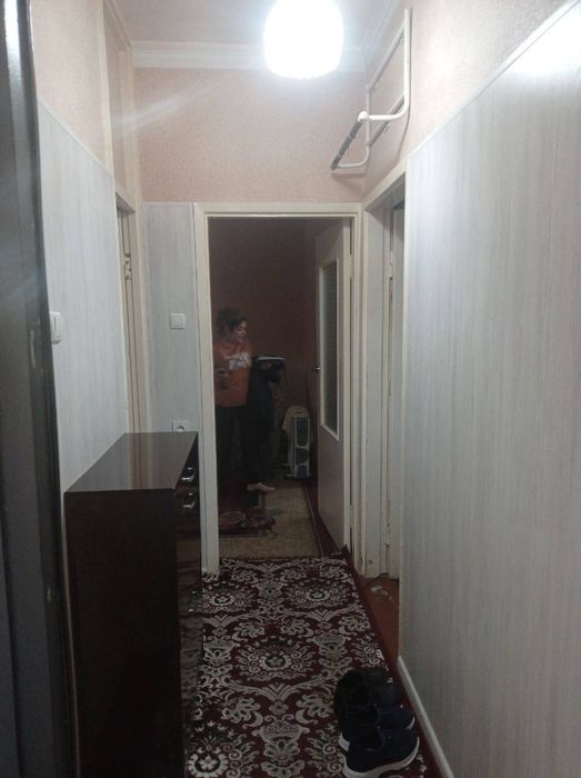 Срочно.  Горит.  Продаю.  Чиланзар 11.  3 х комнатная