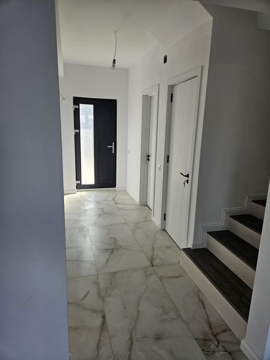 Proprietar, vand casa P+1E+M in Bragadiru