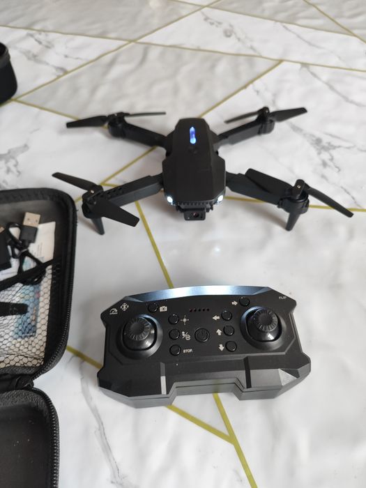 Дрон, квадрокоптер