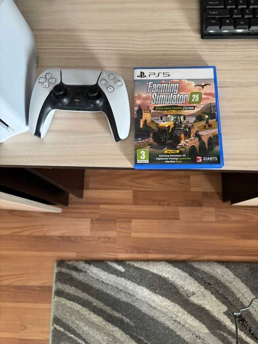 Play Station 5 в отлично състояние