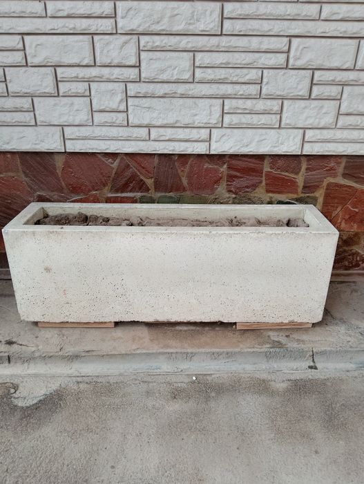 Продам клумбу под цветы