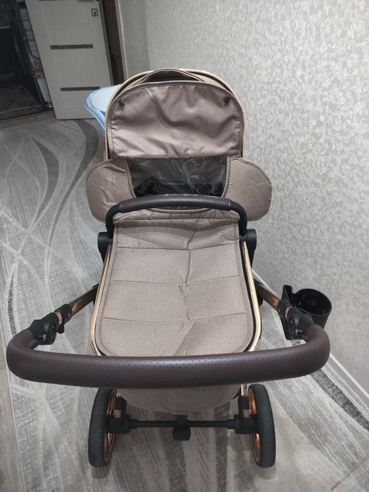 Продам коляску зима-лето!