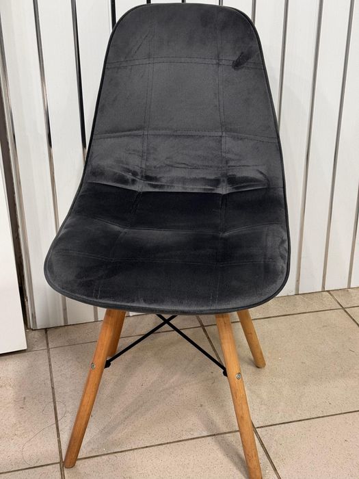 Продам стул.