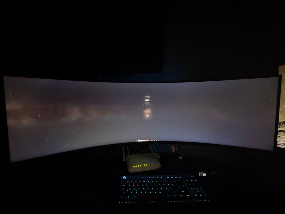 Samsung Odyssey G9 240Hz 49 inch