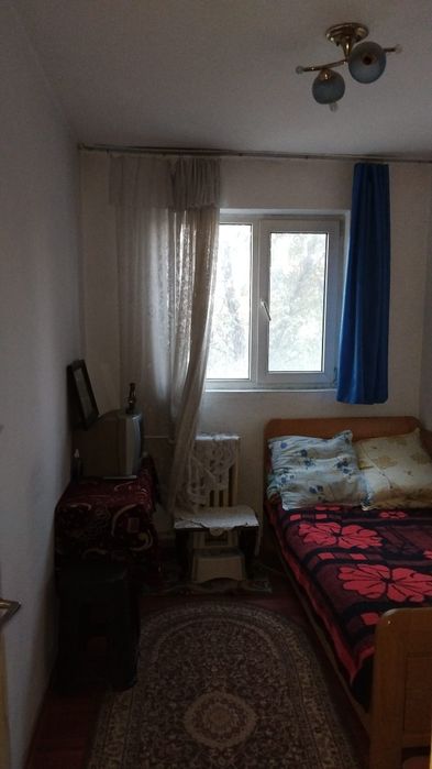 Vând apartament 3 camere