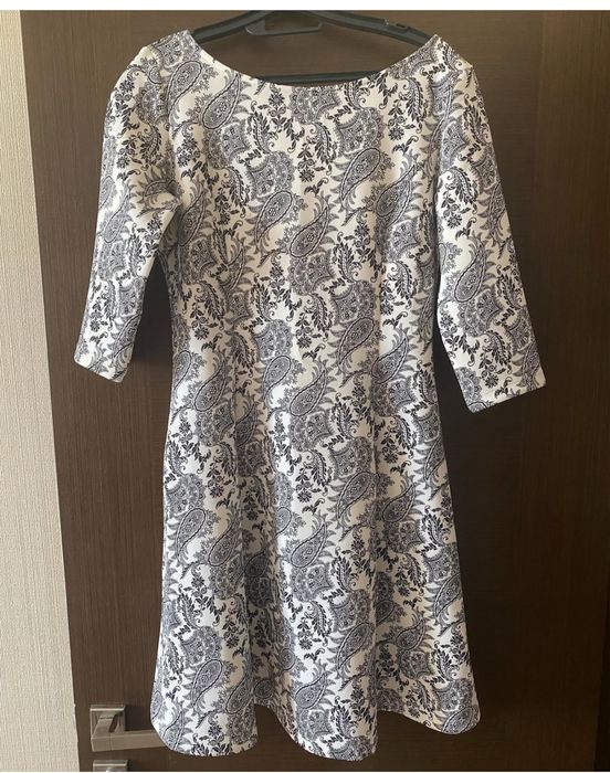 Платья 44-46 и 46-48размеров