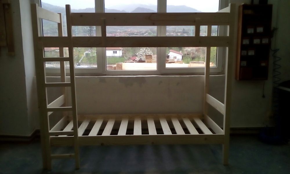 TRANSPORT GRATUIT.Pat etajat cod 2012